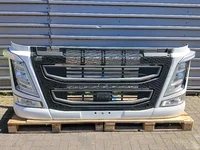 Parachoque Volvo FH4 21221130 Parachoque Volvo FH4 21221130