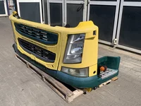 Parachoque Volvo FM4 21221129