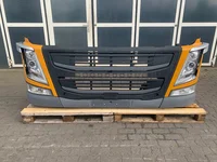 Parachoque Volvo FM4 21963573 Parachoque Volvo FM4 21963573