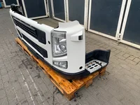 Parachoque Volvo FM3 21035644