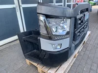 Paraurti Renault T-Serie 7482590340 Paraurti Renault T-Serie 7482590340