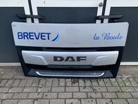 Face avant DAF XF106 1892076 Face avant DAF XF106 1892076