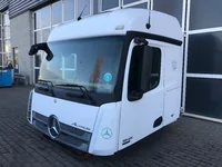 Mercedes Actros MP4 StreamSpace L-cab L2H2 A 000 600 01 01 Mercedes Actros MP4 StreamSpace L-cab L2H2 A 000 600 01 01
