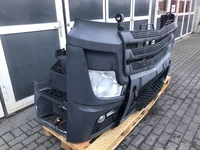 Parachoque Mercedes Actros MP4 A 960 310 23 22 Parachoque Mercedes Actros MP4 A 960 310 23 22