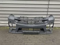 Pare-chocs Mercedes Antos MP4 A 960 885 21 25