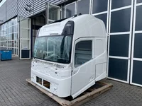 Volvo FH4B Globetrotter XL L2H3 82423324 Volvo FH4B Globetrotter XL L2H3 82423324