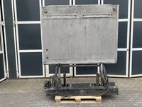 Plataforma elevatória Palfinger MBB-Palfinger Plataforma elevatória Palfinger MBB-Palfinger