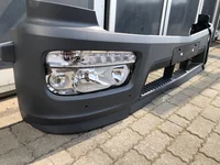 Parachoque Mercedes Atego A 967 885 02 08