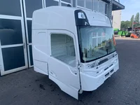 Volvo FM5 Globetrotter L2H2 84213718 Volvo FM5 Globetrotter L2H2 84213718