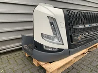 Pare-chocs Volvo FM5 84274554 Pare-chocs Volvo FM5 84274554