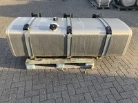 Réservoir carburant MAN 700 Liter 81122015710
