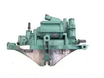 Carcasa del filtro de combustible Volvo 21762800 Carcasa del filtro de combustible Volvo 21762800