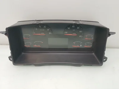 Instrumententafel Volvo 21015784 Instrumententafel Volvo 21015784