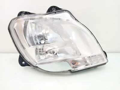 المصباح الأمامي CF Euro 6 يمين LHD 1857517
