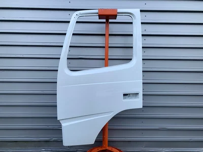 Дверь Лево Volvo FM4 23148250 Дверь Лево Volvo FM4 23148250