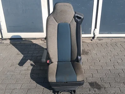 Scaunul pasagerului Volvo 82521366 Scaunul pasagerului Volvo 82521366