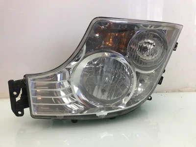 Faro Mercedes A 960 820 04 39 Faro Mercedes A 960 820 04 39