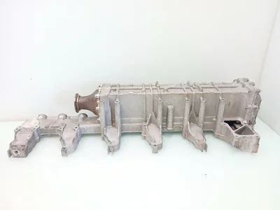 Resfriador EGR Mercedes A 471 140 63 75 Resfriador EGR Mercedes A 471 140 63 75
