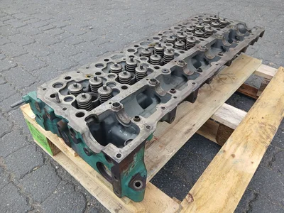 Cilinderkop Volvo D8K 250 K2 22487800 Cilinderkop Volvo D8K 250 K2 22487800