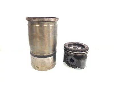 Komplet obloga cilindra Volvo 21334768 Komplet obloga cilindra Volvo 21334768