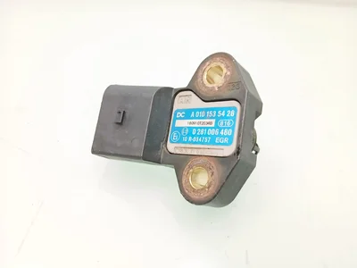 Senzor de presiune ulei Mercedes A 010 153 54 28 Senzor de presiune ulei Mercedes A 010 153 54 28