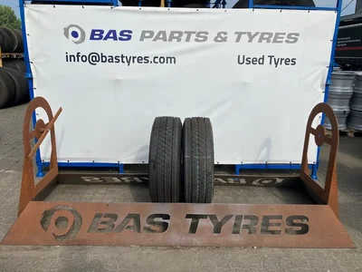 Goodyear 265/70R17.5 KMax S korišteni set Goodyear 265/70R17.5 KMax S korišteni set