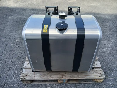 Kraftstofftank Volvo 330 Liter G0803 Kraftstofftank Volvo 330 Liter G0803