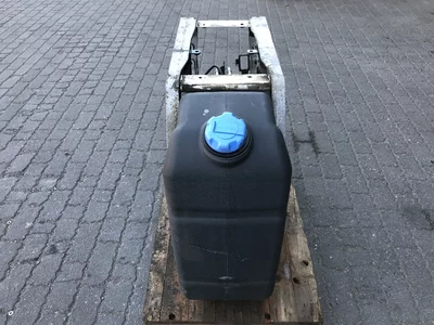 Volvo AdBlue tank 7421226079 Volvo AdBlue tank 7421226079