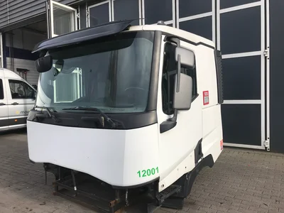 Renault T-Serie Night & Day Cab L2H1 5600745908 Renault T-Serie Night & Day Cab L2H1 5600745908