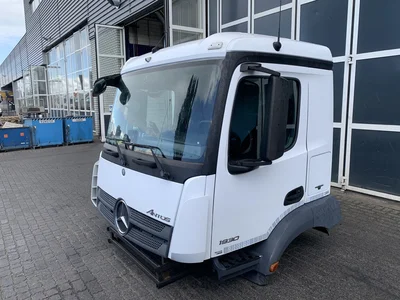 Mercedes Antos MP4 ClassicSpace M-cab L1EH1 A 000 600 01 01 Mercedes Antos MP4 ClassicSpace M-cab L1EH1 A 000 600 01 01