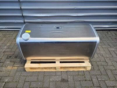 Kraftstofftank Volvo 415 Liter 20452163 Kraftstofftank Volvo 415 Liter 20452163