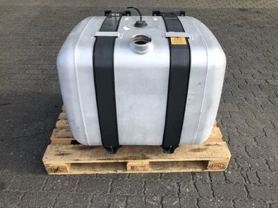 Fuel tank Mercedes A 960 470 51 04 Fuel tank Mercedes A 960 470 51 04