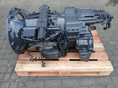Scania GRS895R Opticruise Getriebe 2475796 Scania GRS895R Opticruise Getriebe 2475796