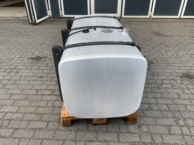 Fuel tank Scania 600 Liter 1368979 | BAS Parts & Tyres