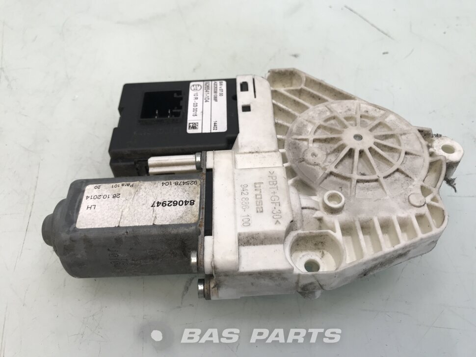 Motor raammechansime links 7484062947 7484062947, 84062947 - BAS Parts