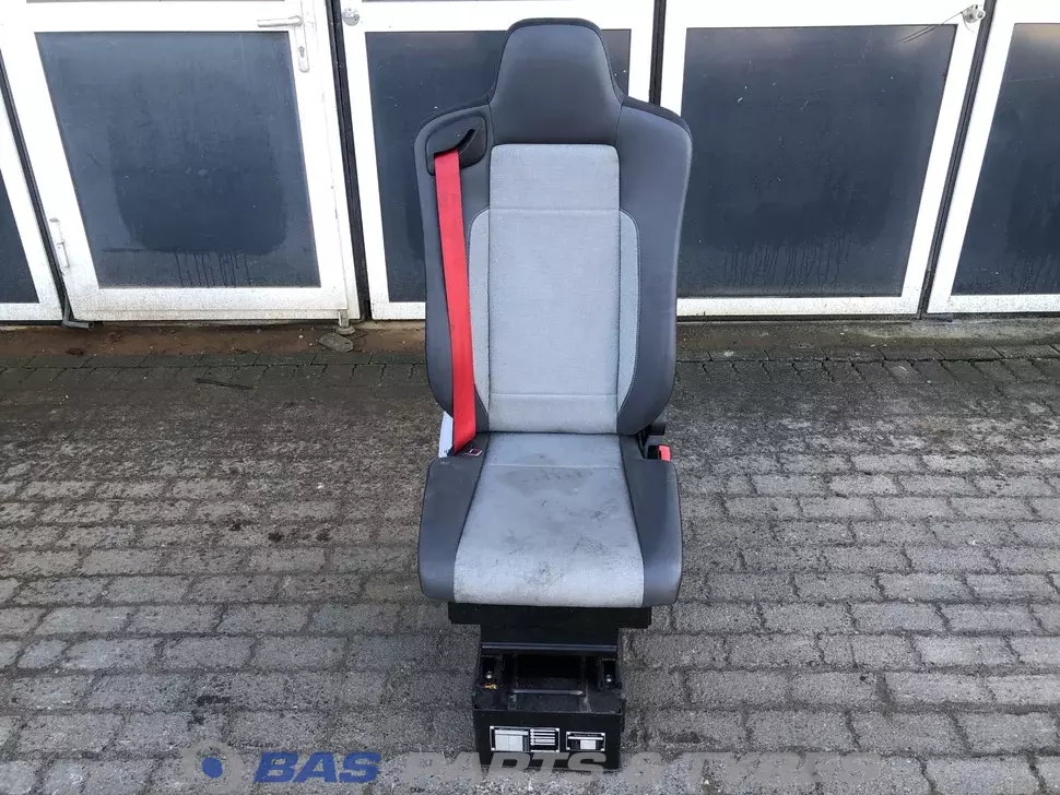 Siège passager Renault 7482269090 Siège passager Renault 7482269090