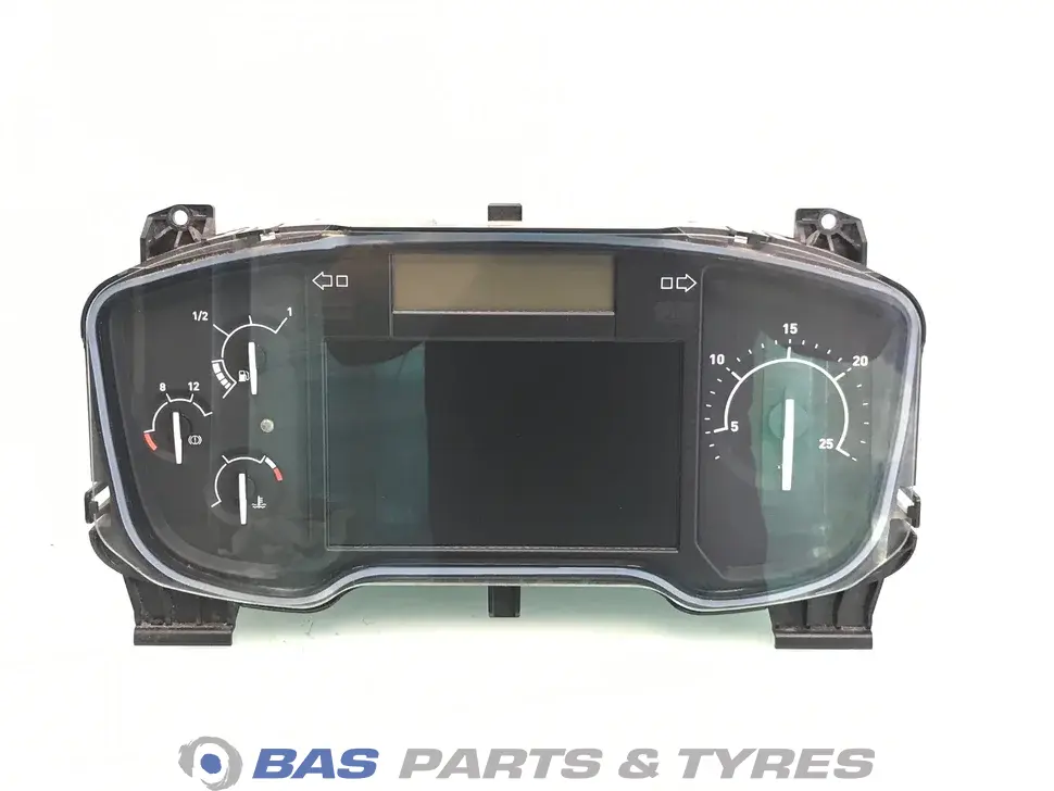 Controlpanel Renault 7421627137 Controlpanel Renault 7421627137