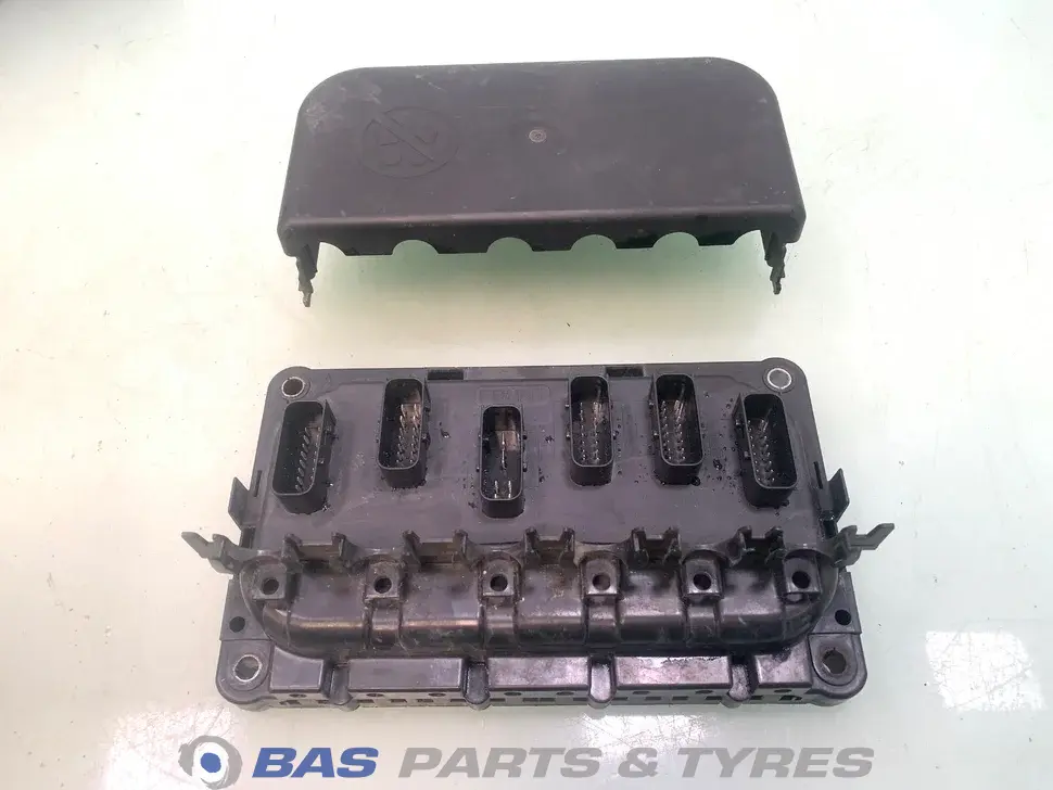 Front chassis control unit DAF 2049635 Front chassis control unit DAF 2049635