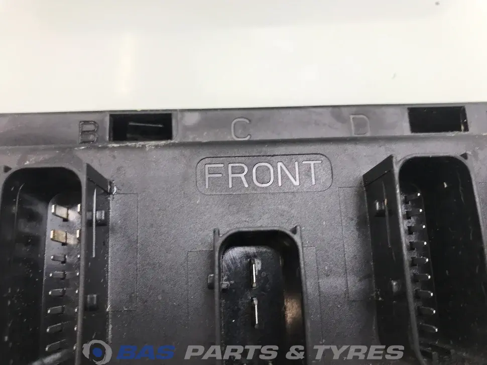 Front chassis control unit DAF 2049635 Front chassis control unit DAF 2049635