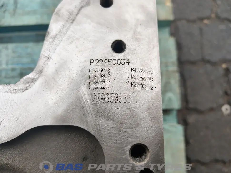 Culasse Volvo G13C 460 K5 22877770 Culasse Volvo G13C 460 K5 22877770