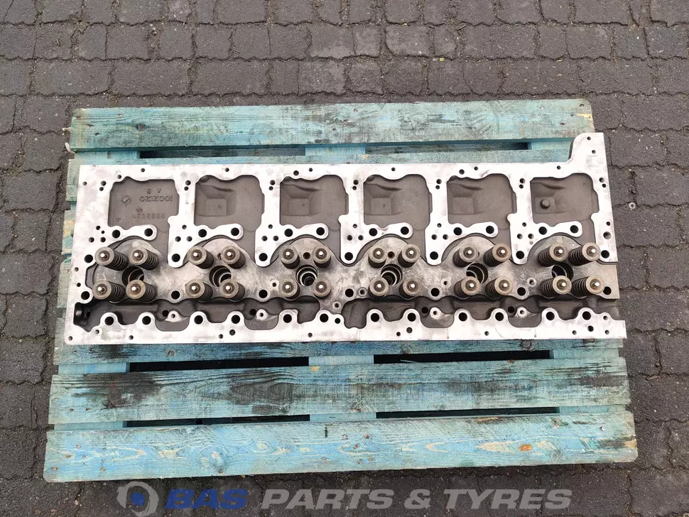 Culasse Volvo G13C 460 K5 22877770 Culasse Volvo G13C 460 K5 22877770