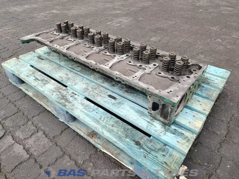 Culasse Volvo G13C 460 K5 22877770 Culasse Volvo G13C 460 K5 22877770