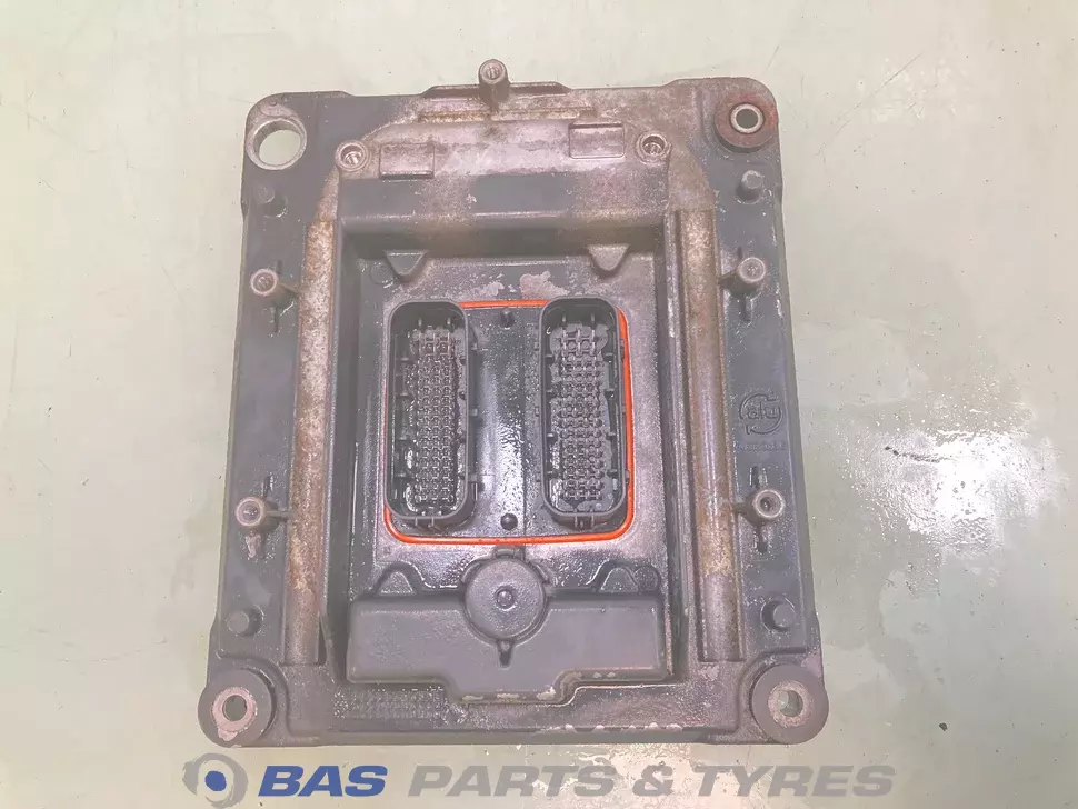 Engine management ECU Renault 7421900541 Engine management ECU Renault 7421900541