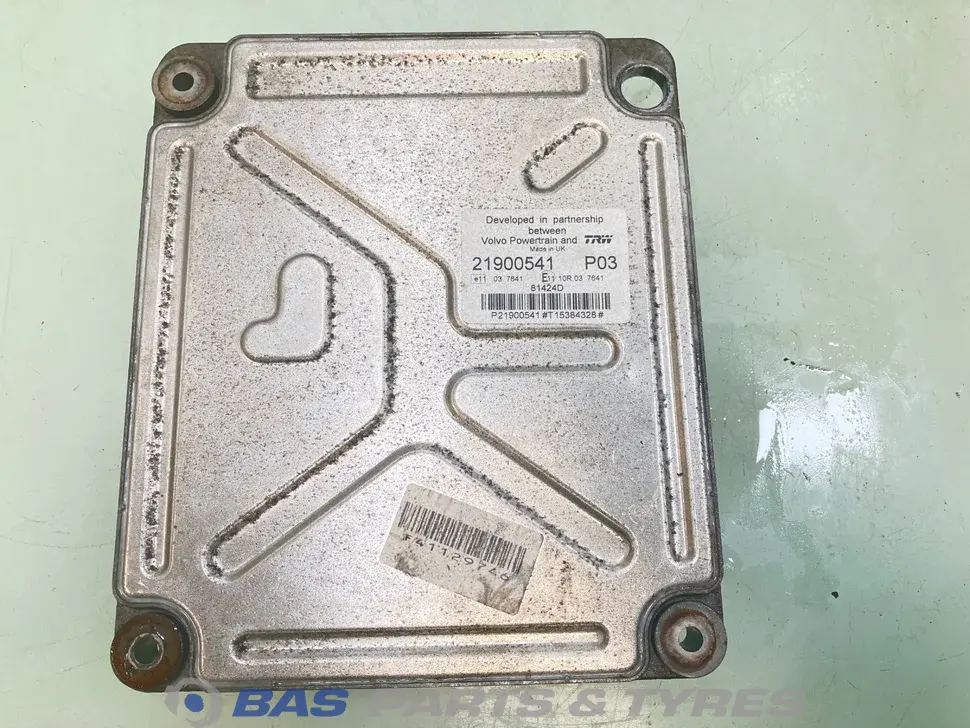 Engine management ECU Renault 7421900541 Engine management ECU Renault 7421900541