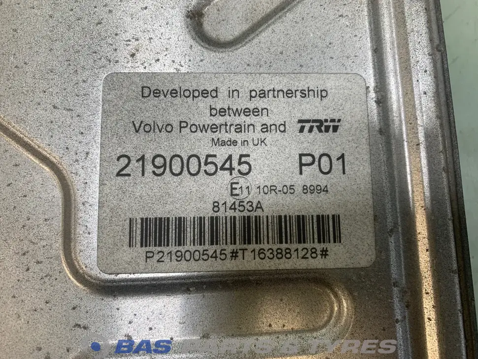 Engine management ECU Renault 7421900541 Engine management ECU Renault 7421900541