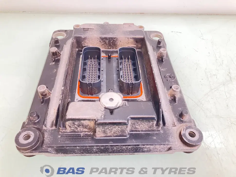 Engine management ECU Renault 7421900541 Engine management ECU Renault 7421900541
