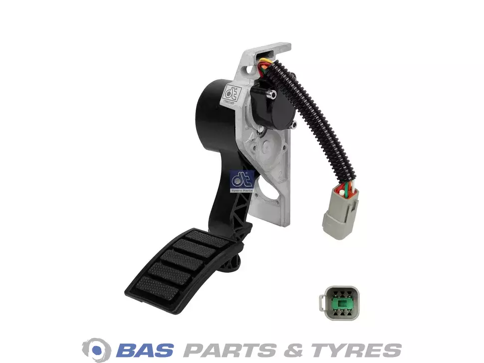 Accelerator pedala DT Spare Parts 82627975