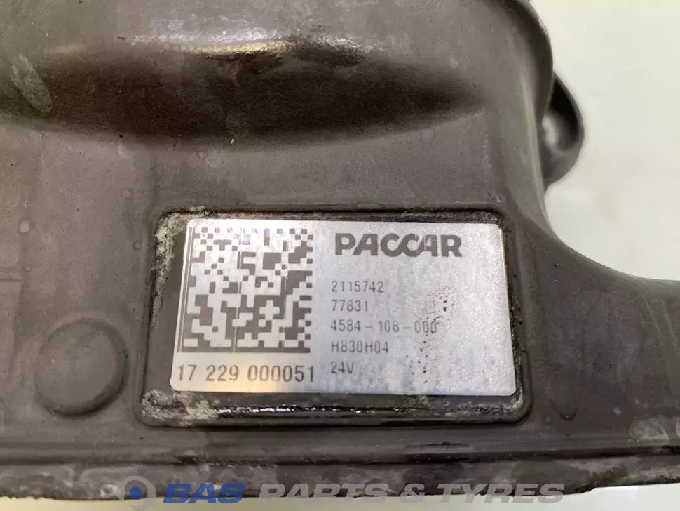 Oil module DAF 2115742 Oil module DAF 2115742