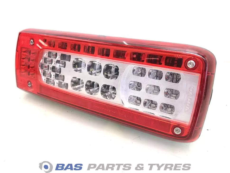 Luz traseira Esquerdo Volvo 82483074 Luz traseira Esquerdo Volvo 82483074