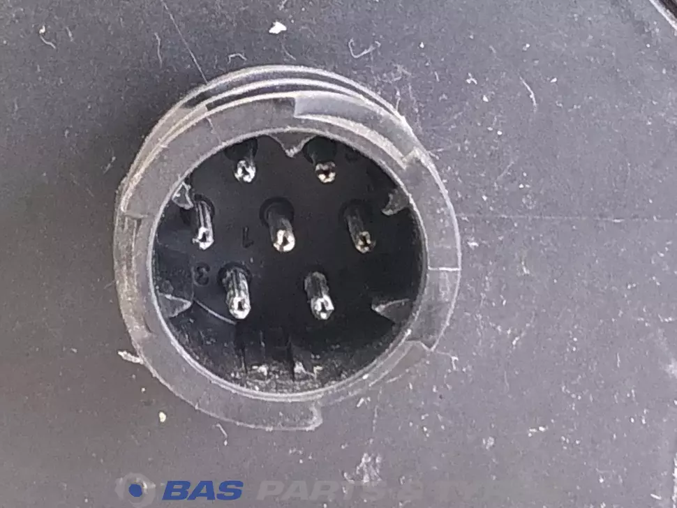 Luz traseira Esquerdo Volvo 82483074 Luz traseira Esquerdo Volvo 82483074